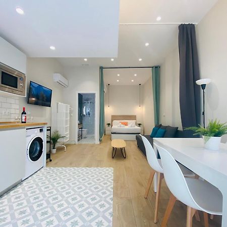 Estelles Apartment Close To Beach Βαλένθια Εξωτερικό φωτογραφία